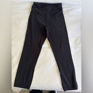 Lululemon Black Cropped Leggings